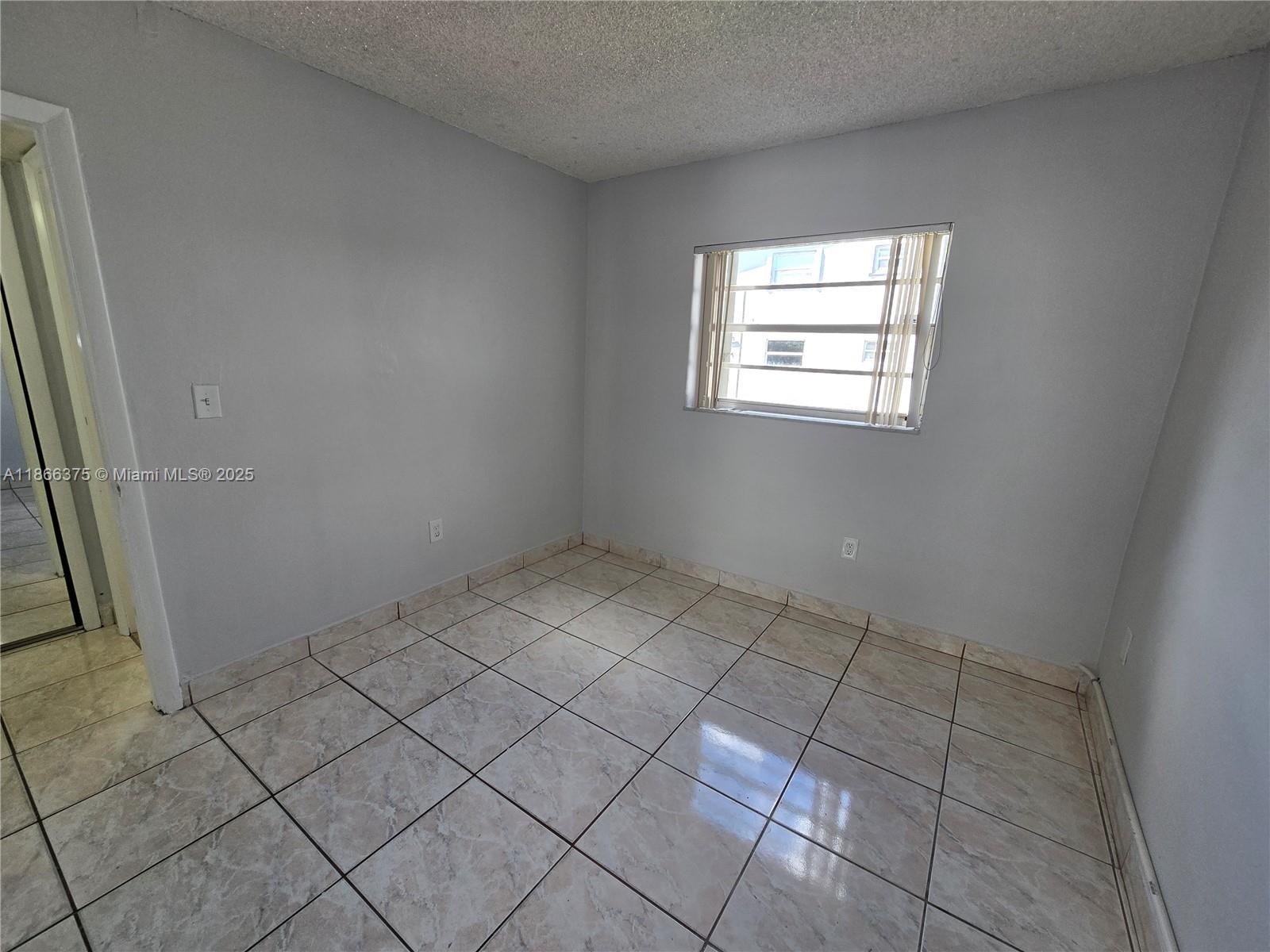 120 Royal Palm Road, Unit 209 Hialeah Gardens, FL 33016 - Photo 20 of 85