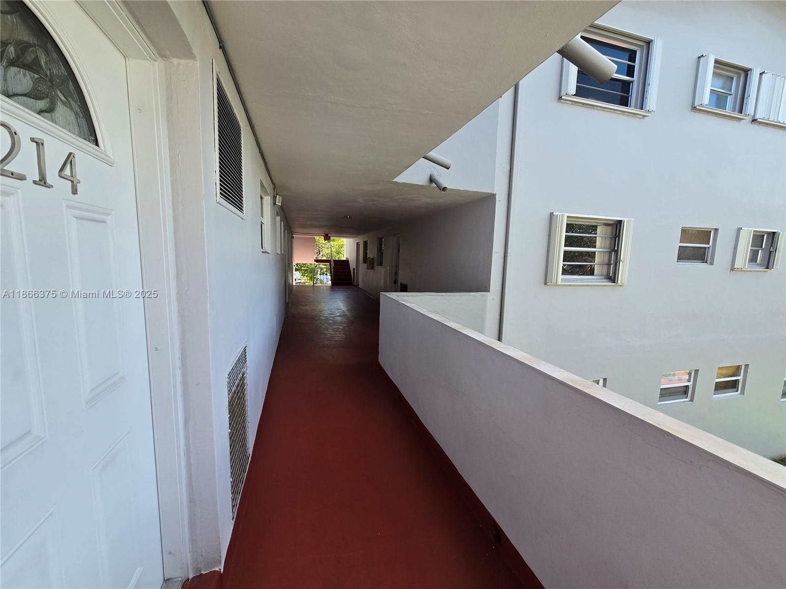 120 Royal Palm Road, Unit 209 Hialeah Gardens, FL 33016 - Photo 32 of 85