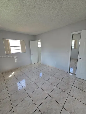 $1,850 | 120 Royal Palm Road, Unit 209, Hialeah Gardens, FL 33016