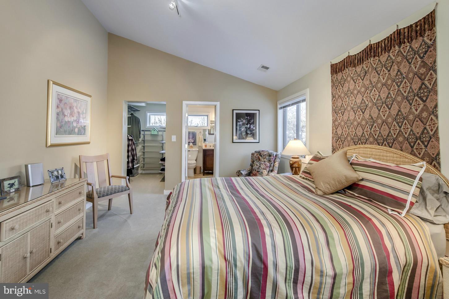 1933 Birch Road McLean, VA 22101 - Photo 23 of 30 Bedroom (Master)