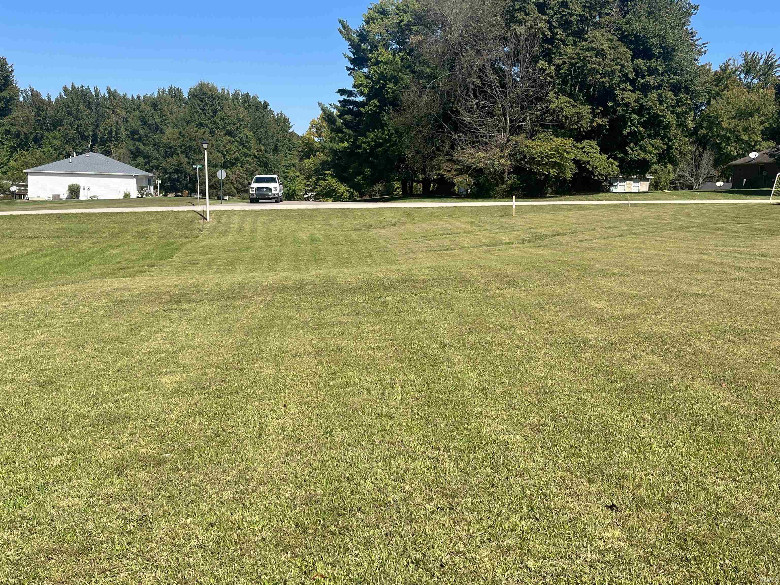 1027 West Rudolph Santa Claus, IN 47579 - Photo 2 of 5