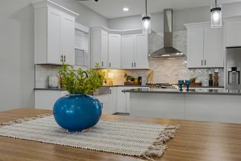 $650,000 | 2015 9th Avenue North, Nashville, TN 37208