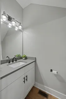 $650,000 | 2015 9th Avenue North, Nashville, TN 37208