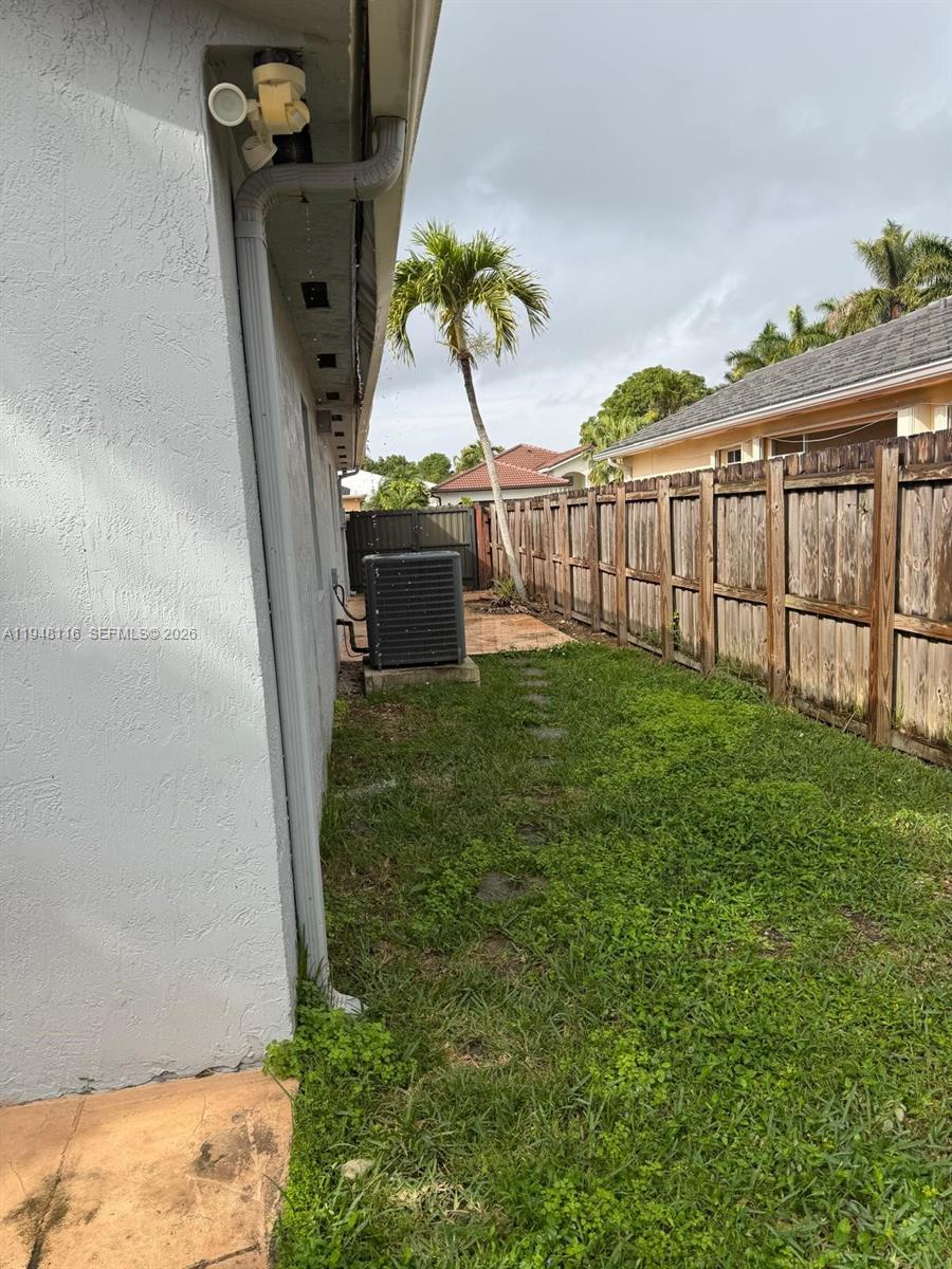 9125 Southwest 166th Avenue Miami, FL 33196 - Photo 23 of 25 a garden view