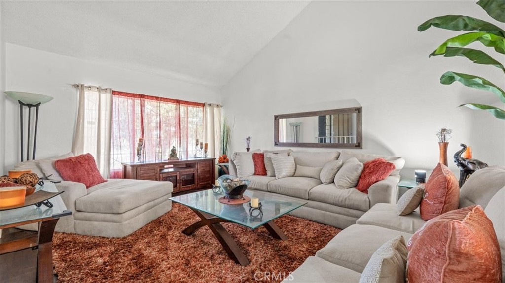 809 East Cyrene Street Carson, CA 90746 - Photo 6 of 47