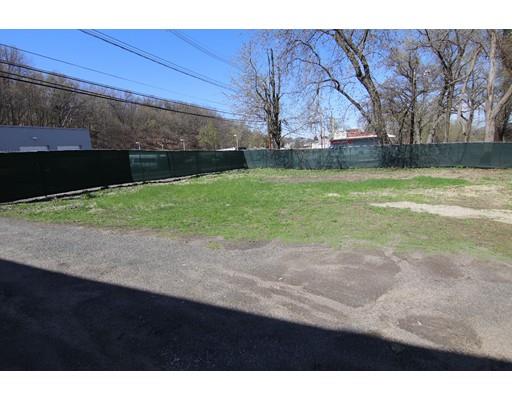 934 Main Street Holyoke, MA 01040 - Photo 11 of 12