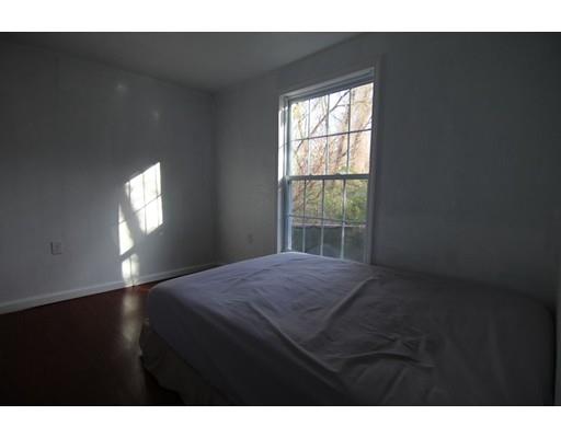 934 Main Street Holyoke, MA 01040 - Photo 4 of 12