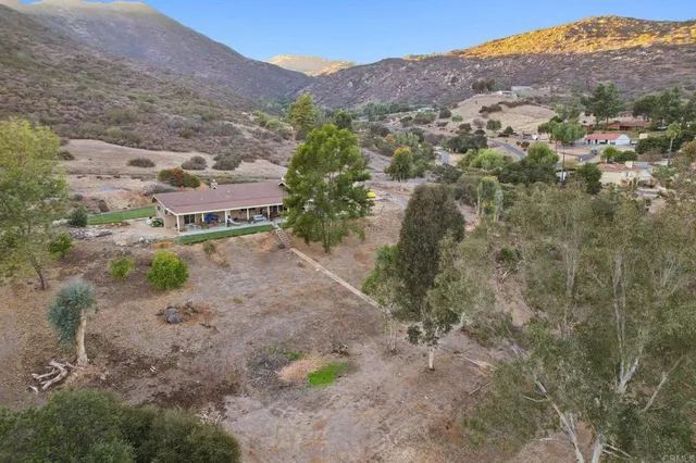 $1,049,900 | 14748 Quail Haven Lane, El Cajon, CA 92019