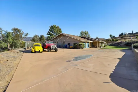 $1,049,900 | 14748 Quail Haven Lane, El Cajon, CA 92019