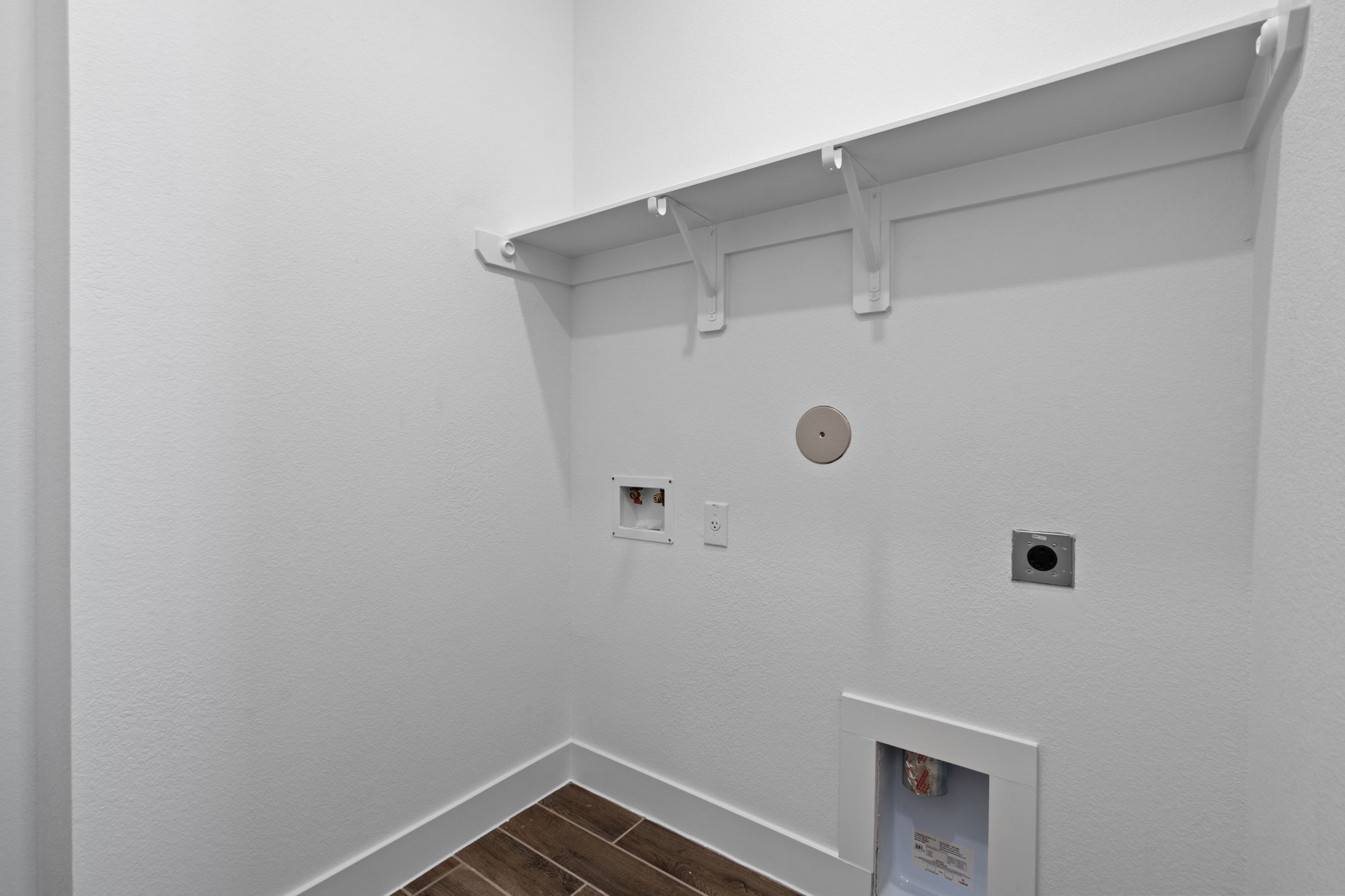 12002 Rice View Drive Mont Belvieu, TX 77523 - Photo 35 of 50 a view of bathroom