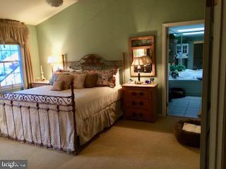 123 Rabbit Run Road Sewell, NJ 08080 - Photo 14 of 25 Master bedroom
