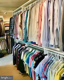 123 Rabbit Run Road Sewell, NJ 08080 - Photo 16 of 25 Mater bedroom walk-in closet