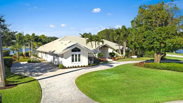 $1,775,000 | 2500 Northwest Hollyberry Lane, Palm City, FL 34990