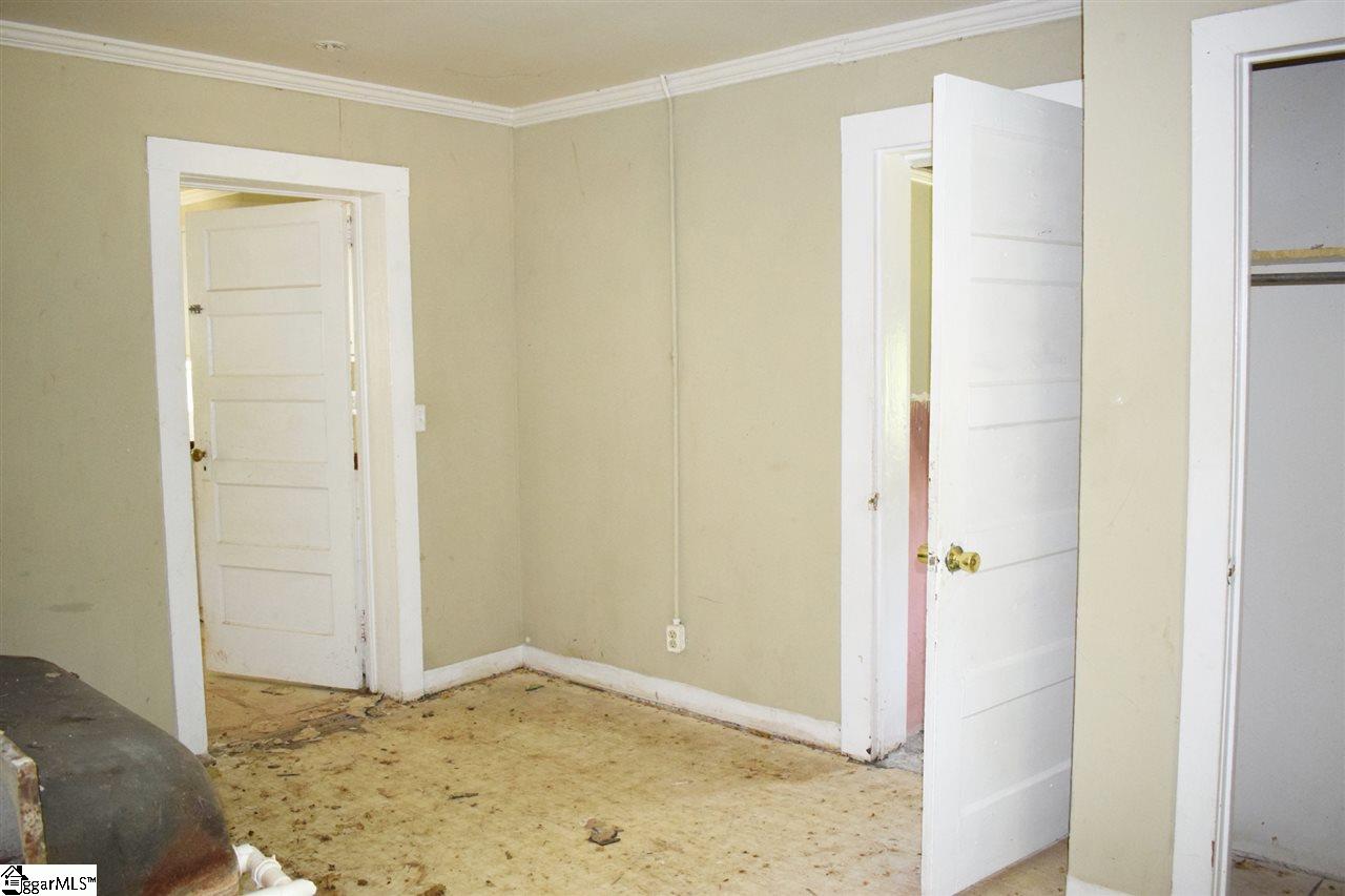 554 Snow Street, Unit TRACT B Greer, SC 29651 - Photo 14 of 20 Gallery Image 14