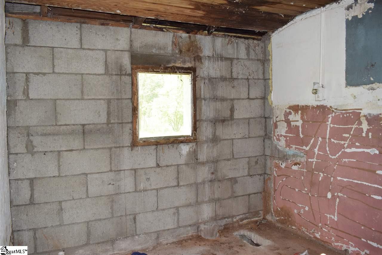 554 Snow Street, Unit TRACT B Greer, SC 29651 - Photo 15 of 20 Gallery Image 15