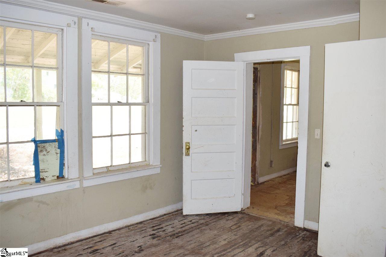 554 Snow Street, Unit TRACT B Greer, SC 29651 - Photo 7 of 20 Gallery Image 7