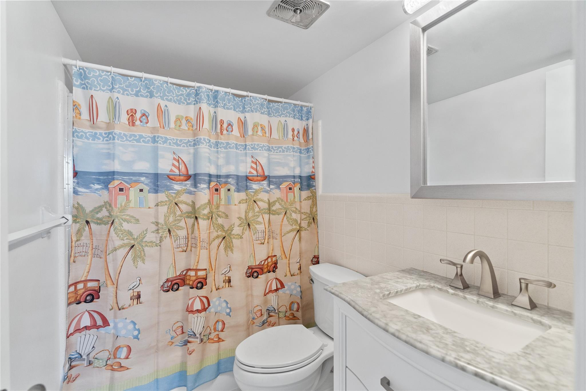 2050 Northeast 39th Street, Unit 302E Lighthouse Point, FL 33064 - Photo 22 of 36 Photo 22