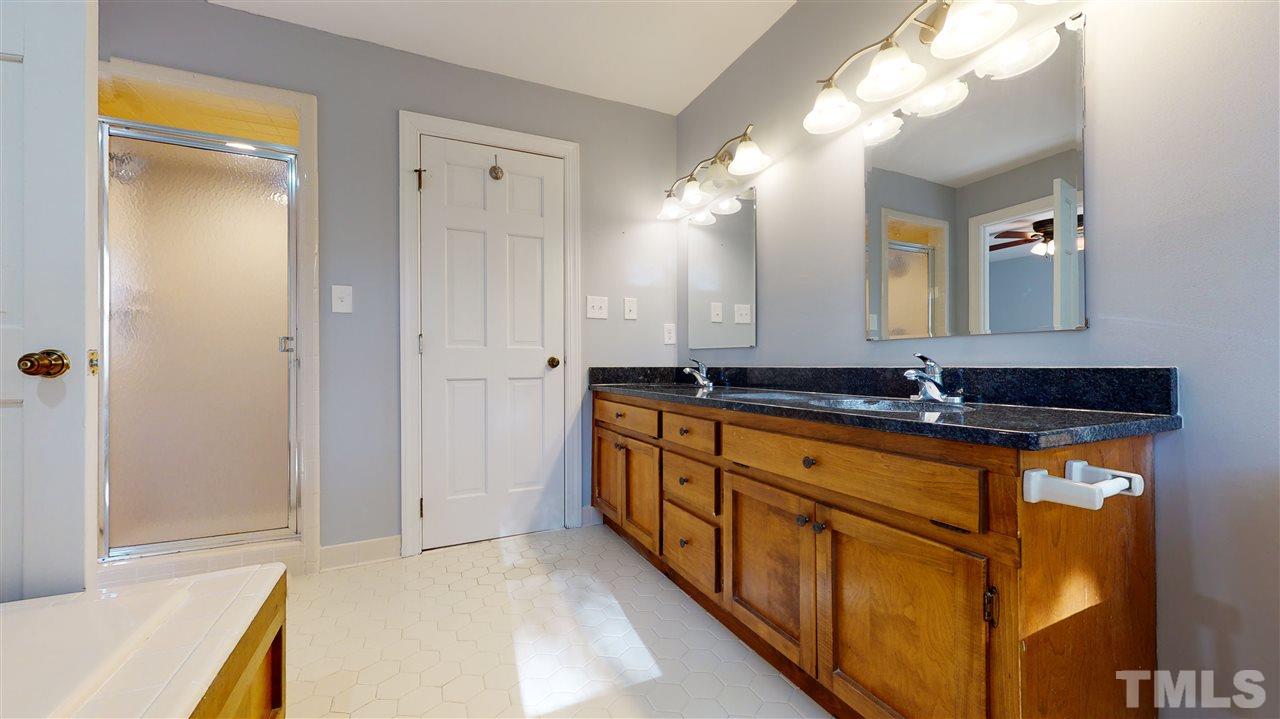 7621 Trowbridge Court Raleigh, NC 27613 - Photo 19 of 30