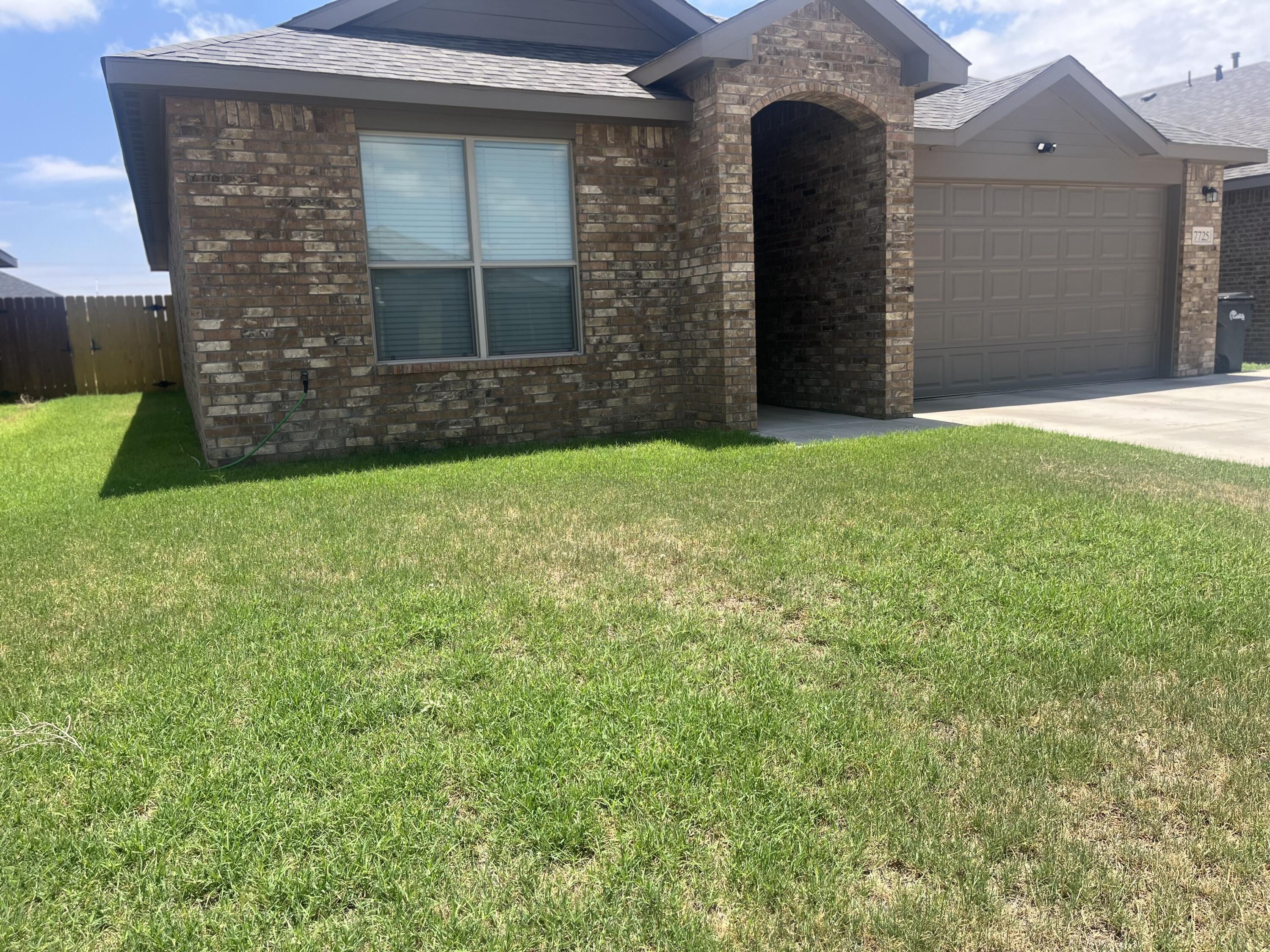7725 96th Street Lubbock, TX 79424 - Photo 1 of 40 IMG_6019 (1)