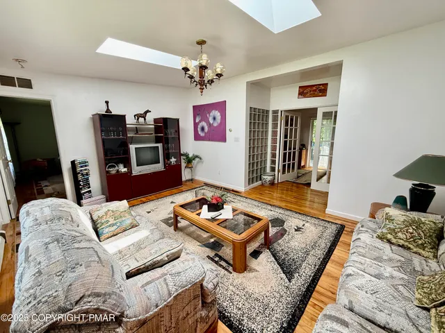 $349,000 | 3224 Lakeview Drive, Henryville, PA 18332