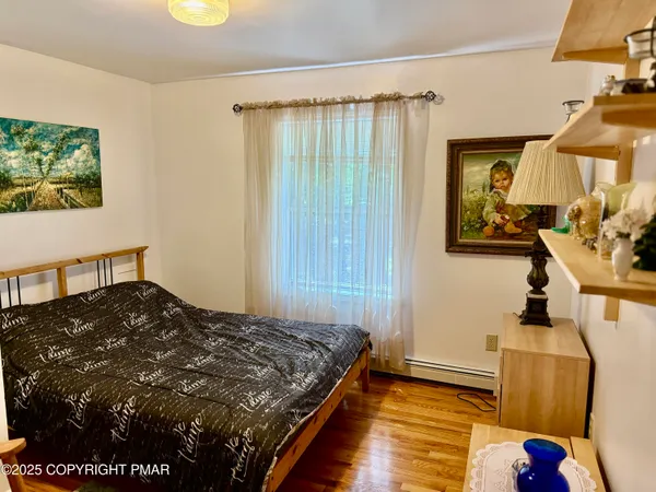 $348,700 | 3224 Lakeview Drive, Henryville, PA 18332