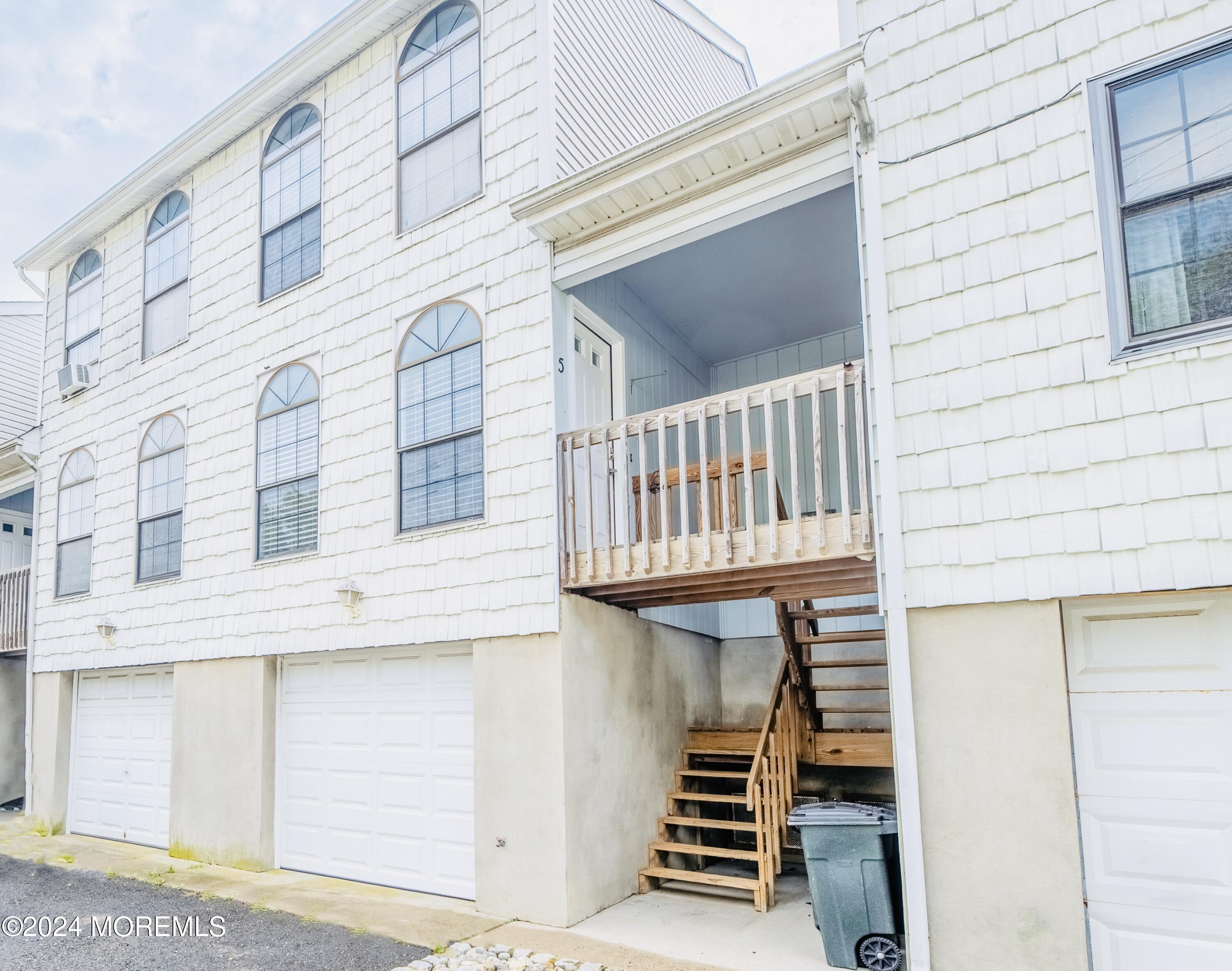 20 Cedar Street, Unit 5 Highlands, NJ 07732 - Photo 2 of 25 IMG_1144