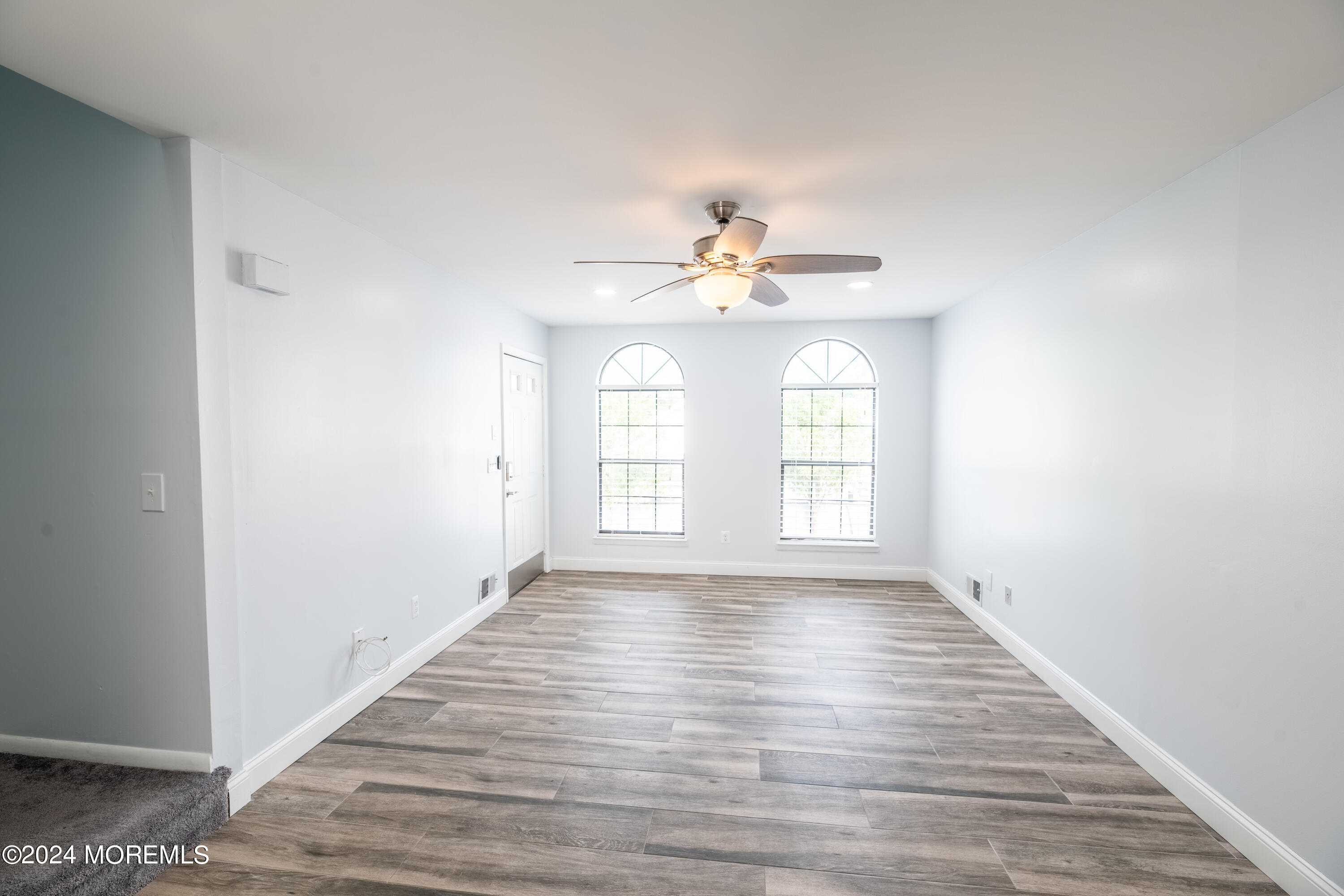 20 Cedar Street, Unit 5 Highlands, NJ 07732 - Photo 6 of 25 IMG_1143