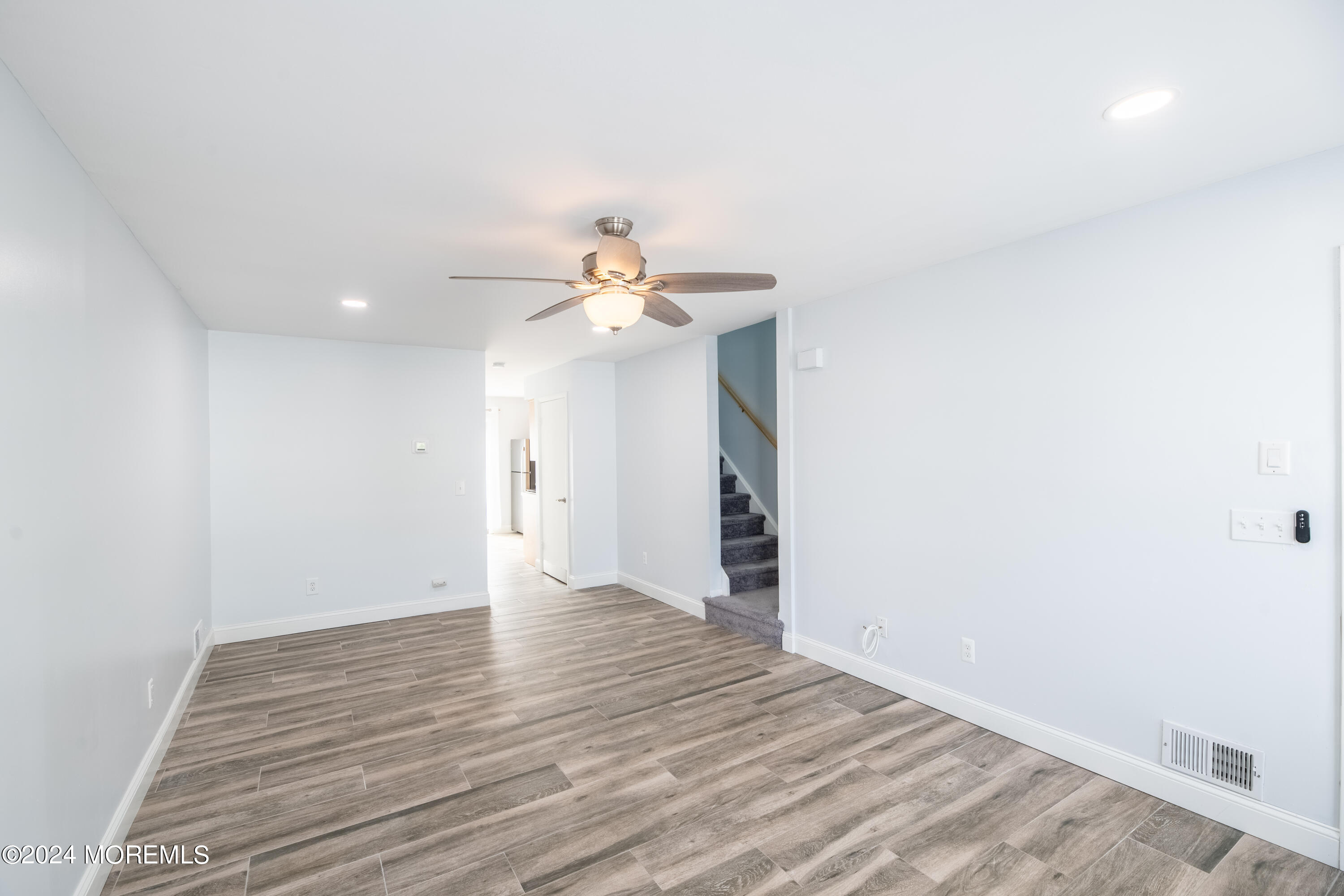 20 Cedar Street, Unit 5 Highlands, NJ 07732 - Photo 7 of 25 IMG_1148