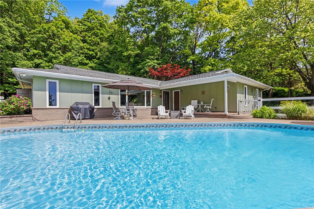 1722 Strong Road Victor, NY 14564 - Photo 14 of 33 42 ft. long bin-ground pool with 3.5 ft deep shall
