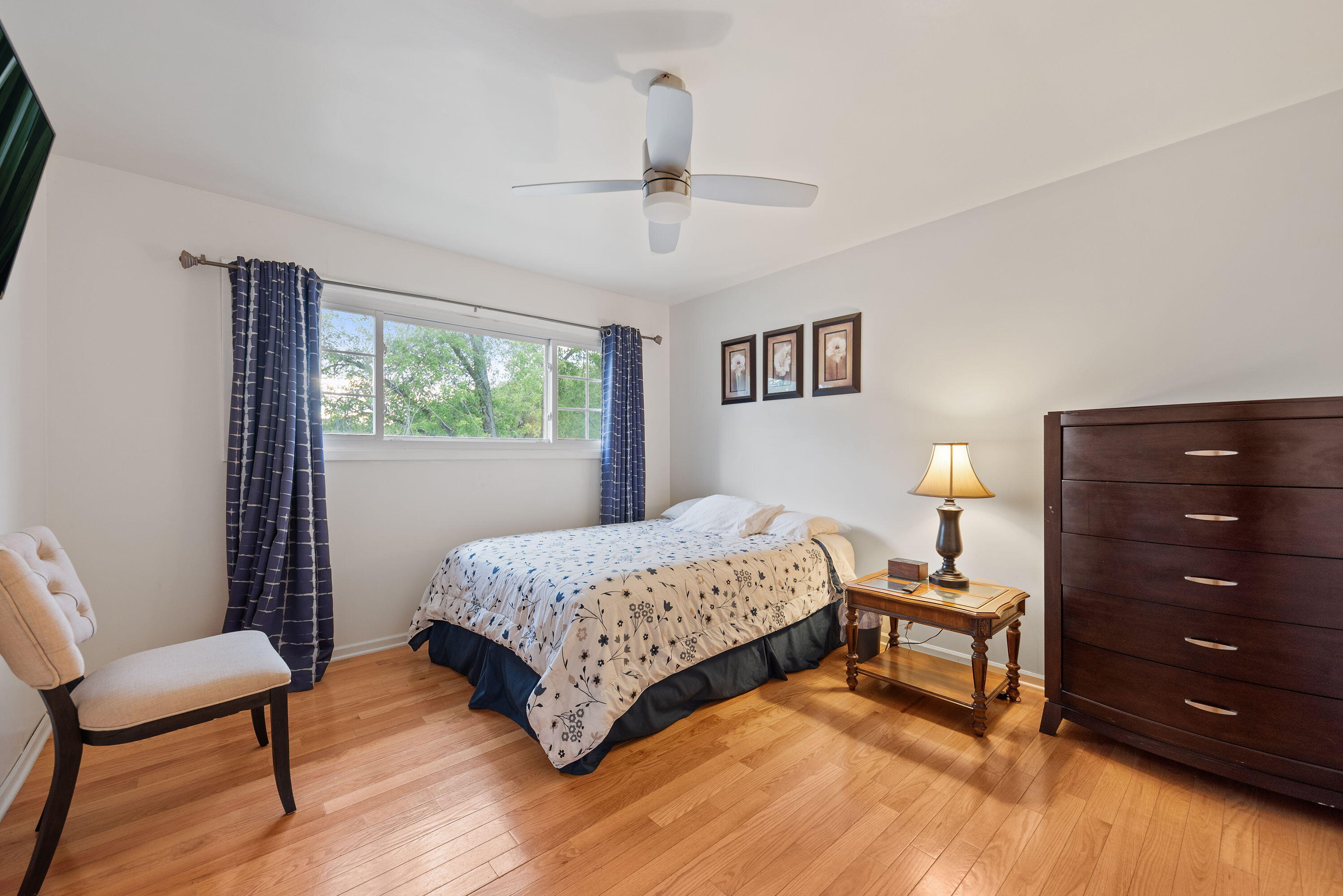 551 Union Place Gary, IN 46403 - Photo 15 of 19 a bedroom with a bed and a dresser in it