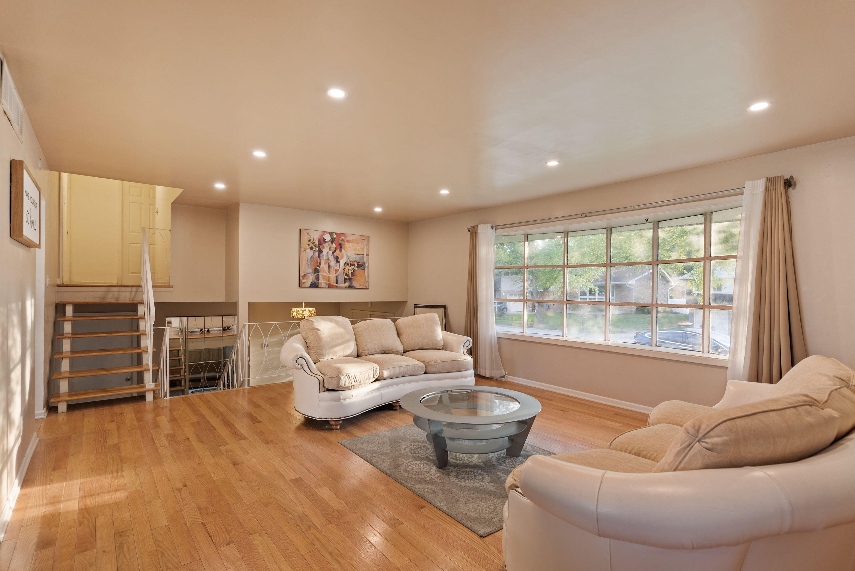 551 Union Place Gary, IN 46403 - Photo 4 of 19 a living room with furniture and a large window