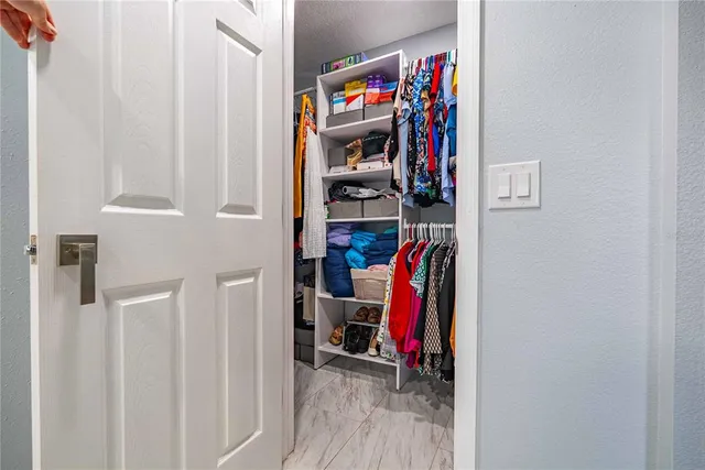 $405,900 | 3575 Lark Lane, Mulberry, FL 33860