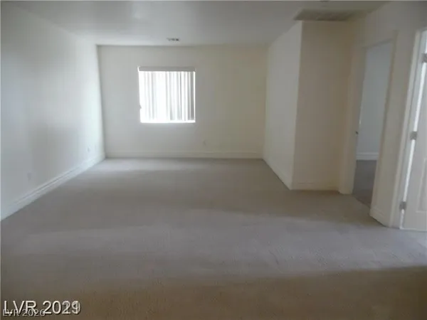 $2,395 | 9737 Valmeyer Avenue, Las Vegas, NV 89148