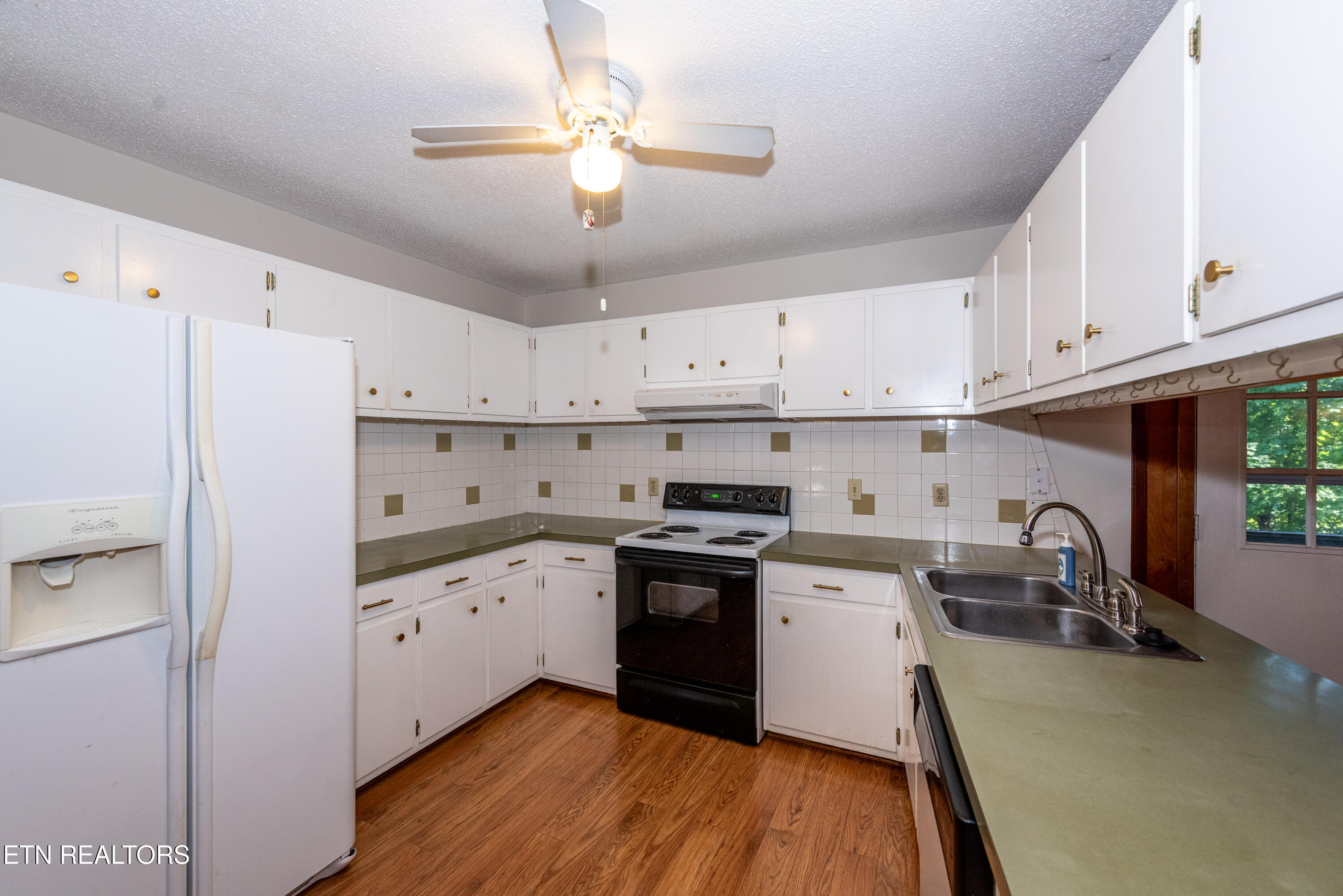 406 Montvale Station Road Maryville, TN 37803 - Photo 13 of 45 _DSC8634