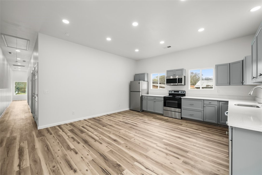 908 Linley Street, Unit A & B Anderson, SC 29625 - Photo 35 of 42