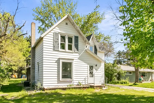 $185,000 | 412 West Chestnut Street, Pardeeville, WI 53954