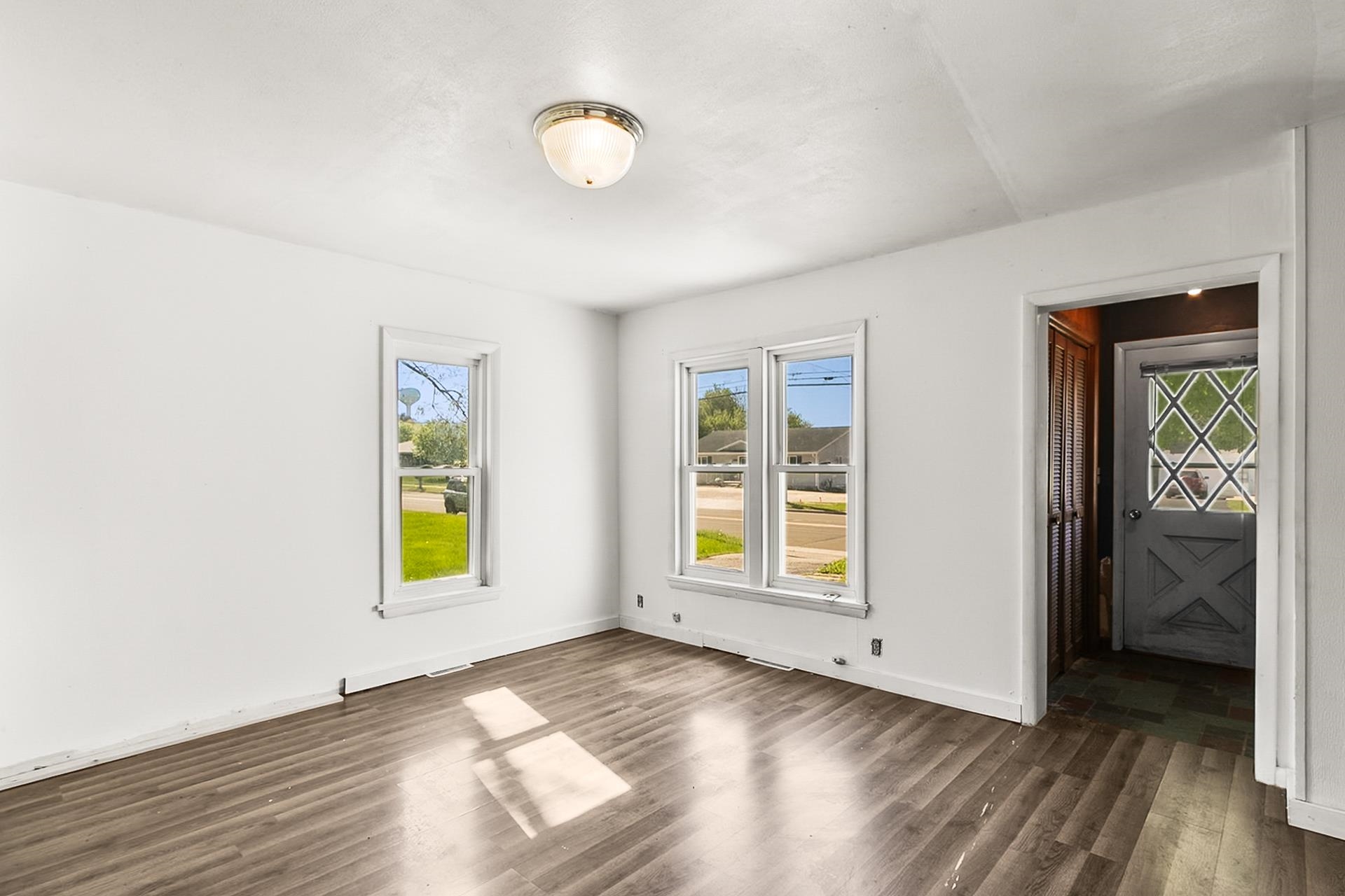 412 West Chestnut Street Pardeeville, WI 53954 - Photo 14 of 50