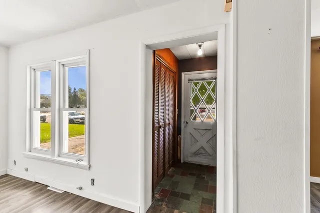 $185,000 | 412 West Chestnut Street, Pardeeville, WI 53954