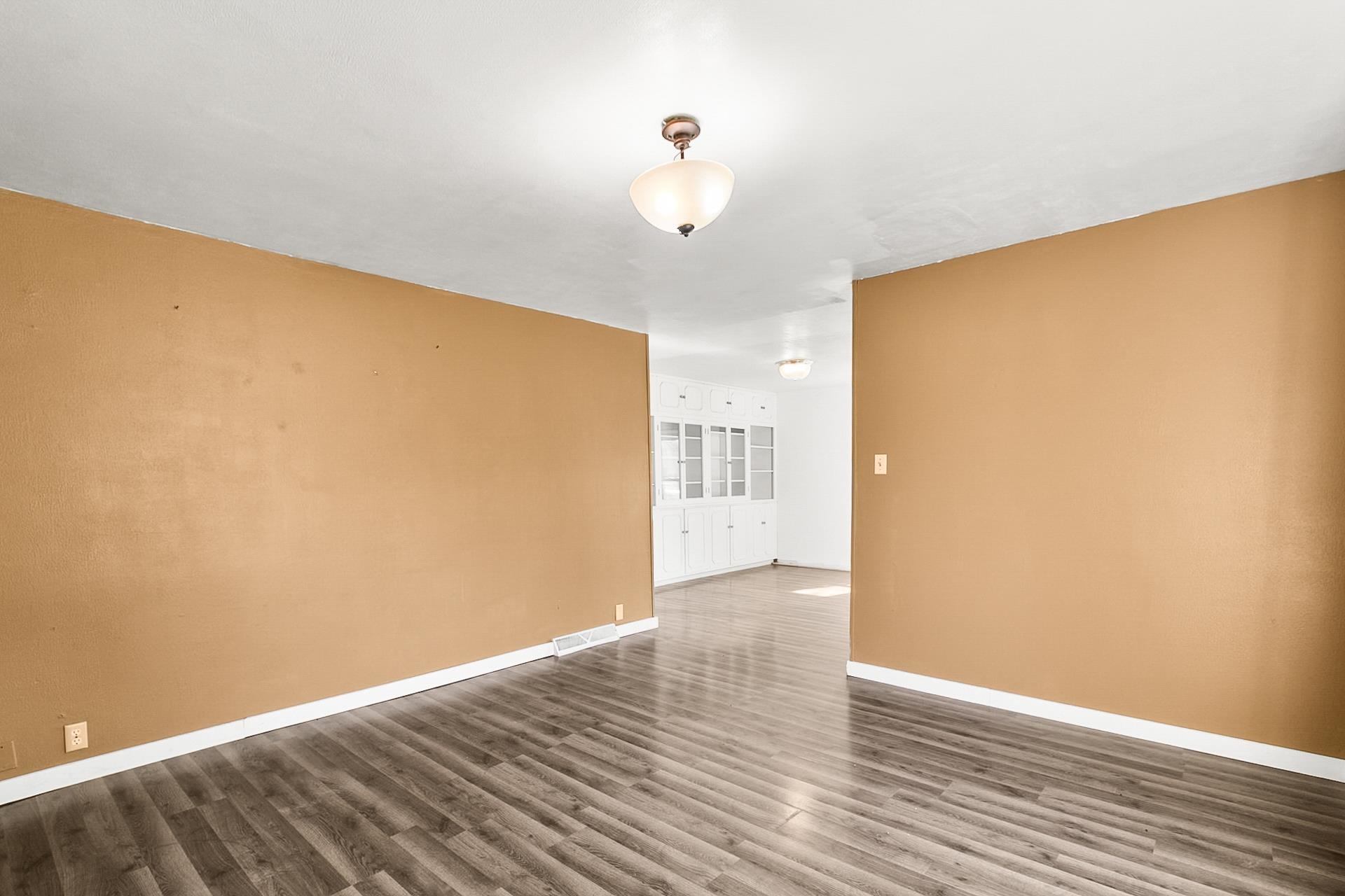 412 West Chestnut Street Pardeeville, WI 53954 - Photo 20 of 50