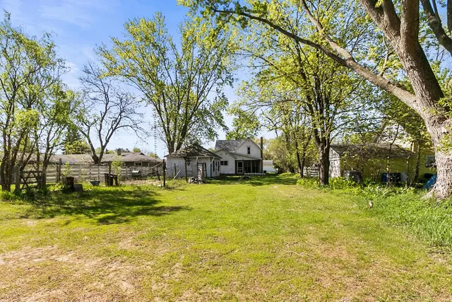 $185,000 | 412 West Chestnut Street, Pardeeville, WI 53954