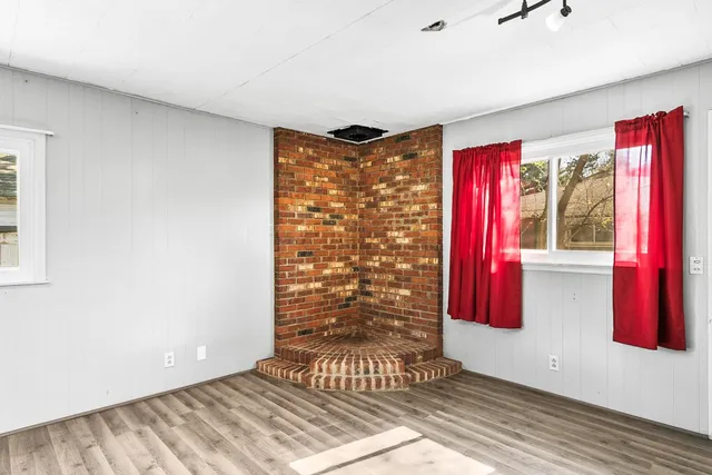 $185,000 | 412 West Chestnut Street, Pardeeville, WI 53954