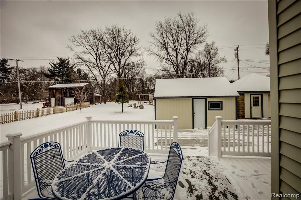 10501 Maple Road Hartland, MI 48353 - Photo 20 of 21