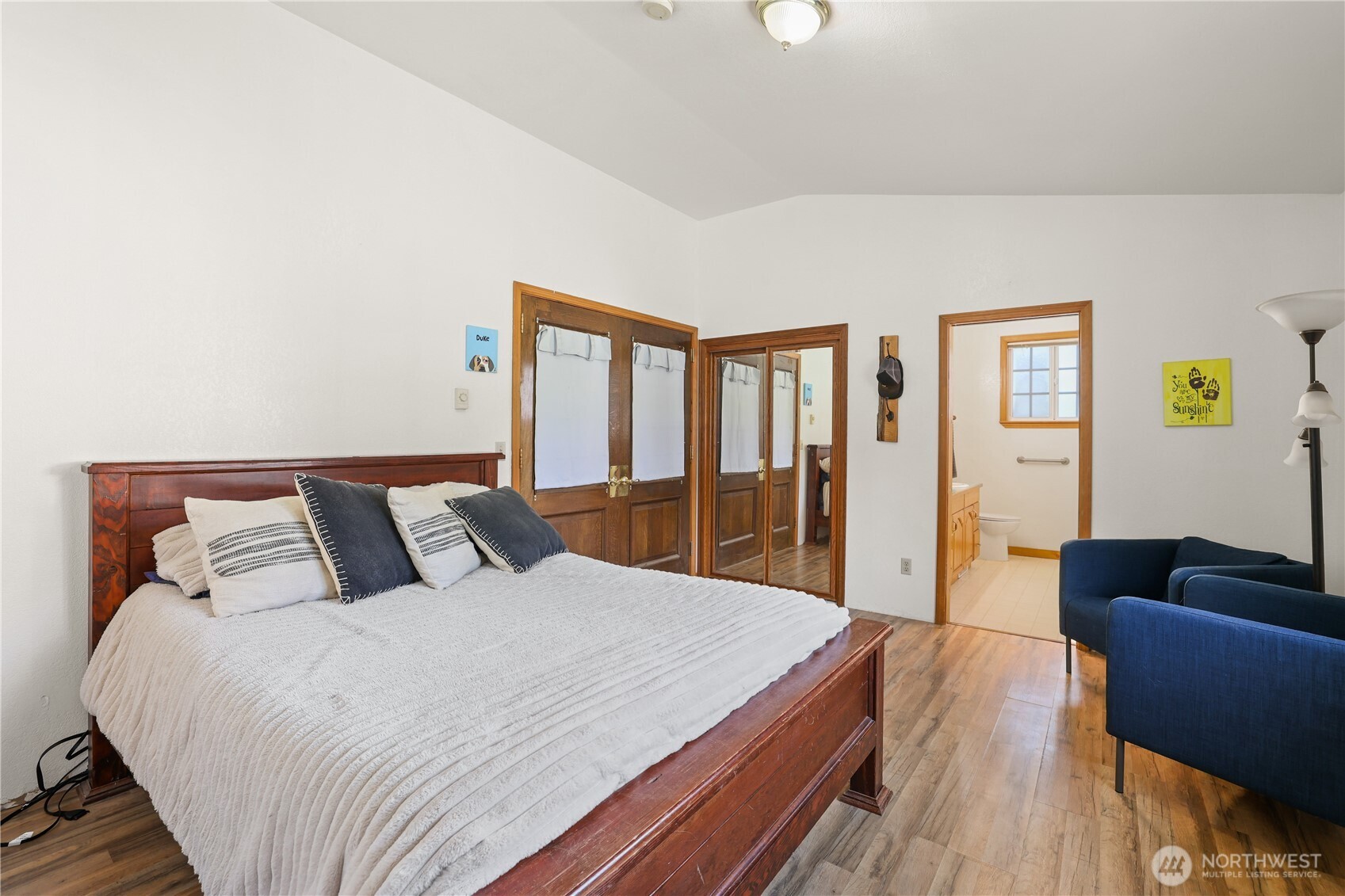 12905 Pless Road Southeast Rainier, WA 98576 - Photo 15 of 40 Gallery Image 15