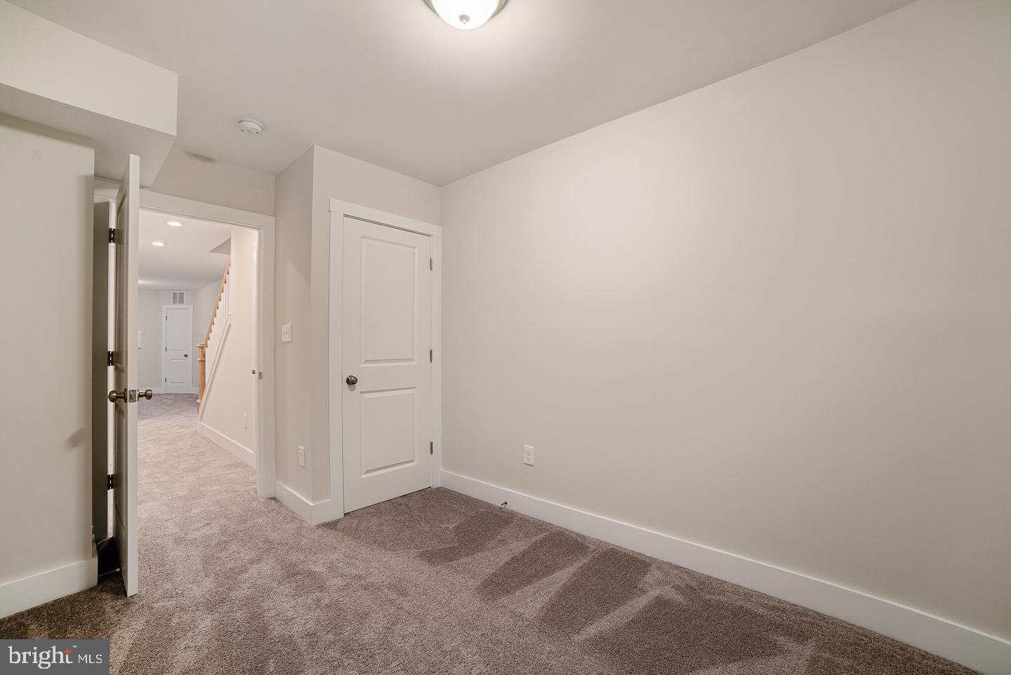3425 O Donnell Street Baltimore, MD 21224 - Photo 24 of 29 a view of an empty room