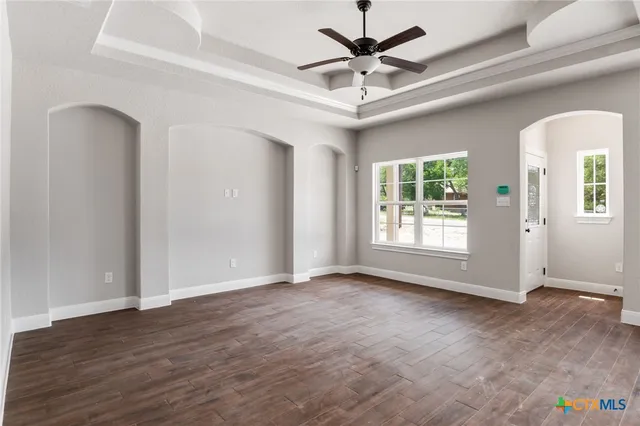 $1,600 | 192 Weatherby Drive, Spring Branch, TX 78070