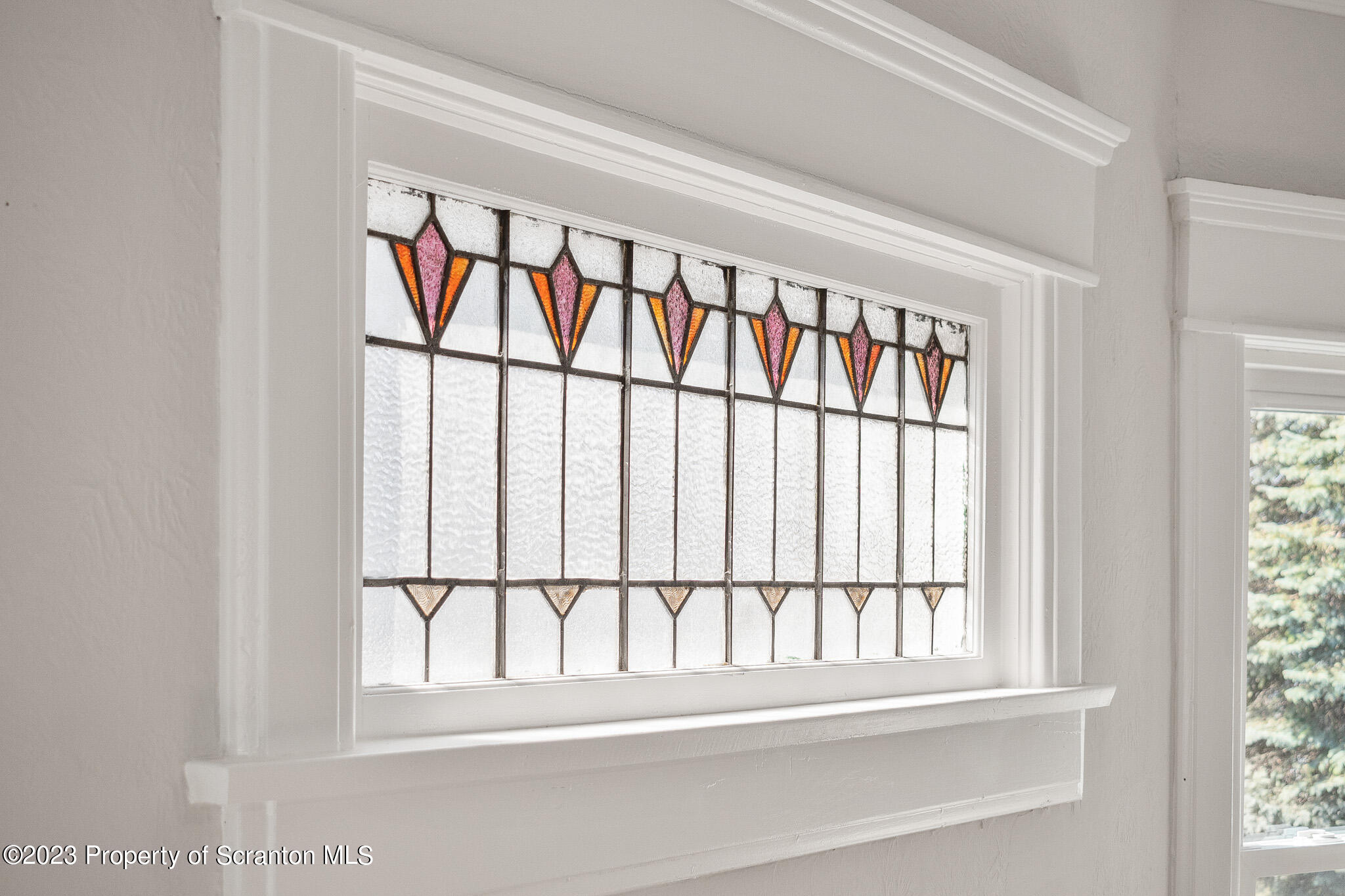 1605 Roosevelt Street Dunmore, PA 18512 - Photo 24 of 70 a view of wooden floor and a window