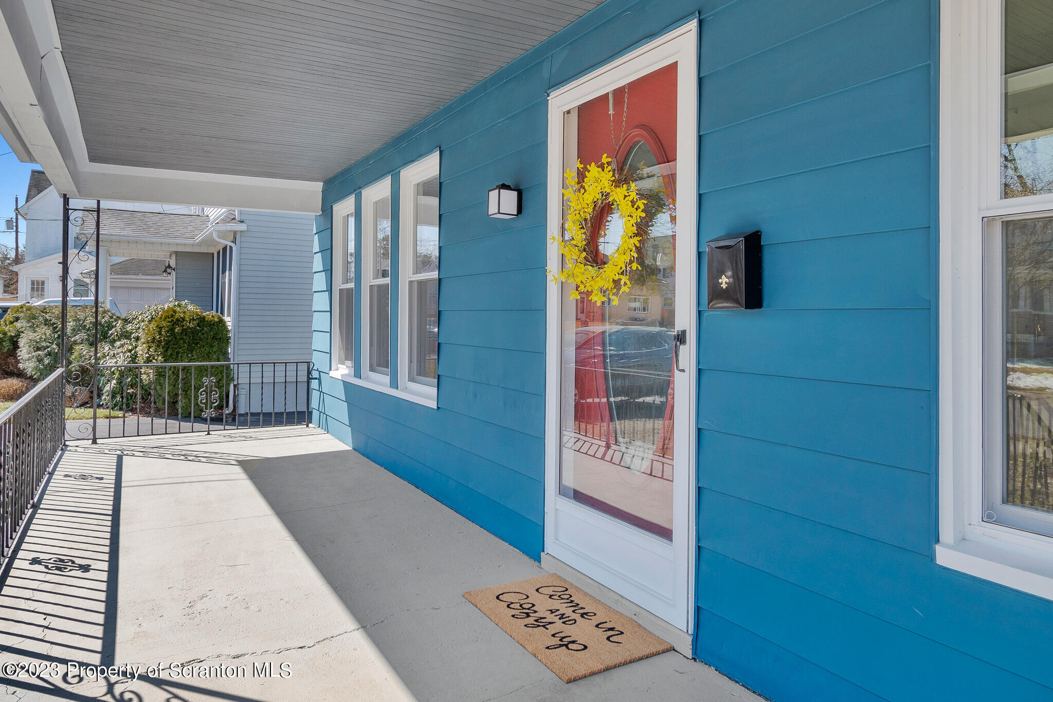 1605 Roosevelt Street Dunmore, PA 18512 - Photo 3 of 70 1605 Roosevelt St. Dunmore, PA 18512 (5)