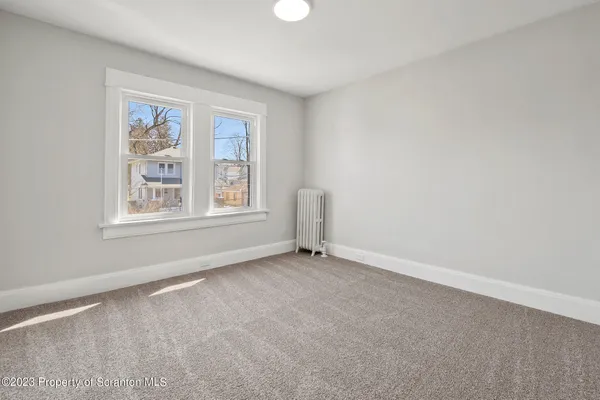 $3,200 | 1605 Roosevelt Street, Dunmore, PA 18512