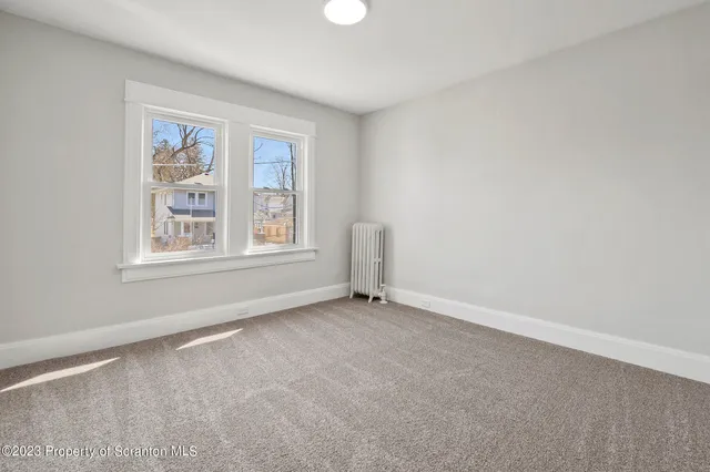 $3,200 | 1605 Roosevelt Street, Dunmore, PA 18512