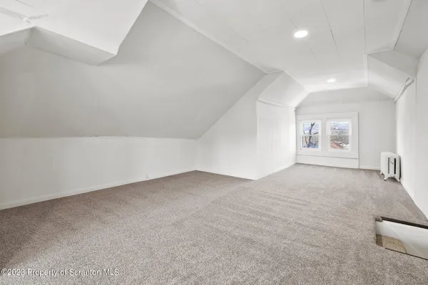 $3,200 | 1605 Roosevelt Street, Dunmore, PA 18512